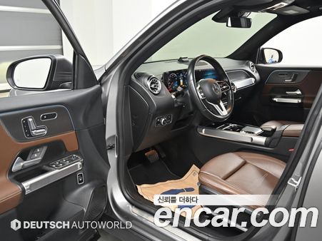 Mercedes-Benz GLB 2020, фото 11