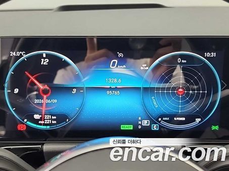 Mercedes-Benz EQA 2022, фото 6