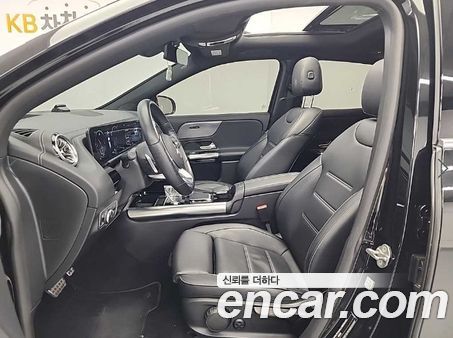 Mercedes-Benz EQA 2022, фото 11
