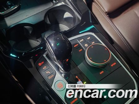 BMW X4 2025, фото 9
