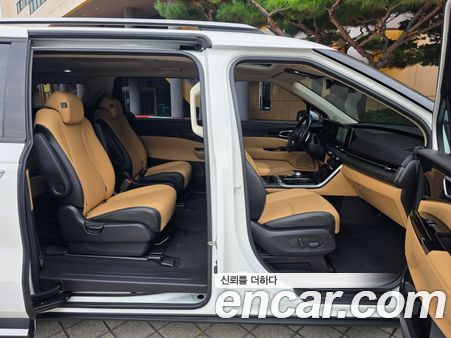 Kia Carnival 2021, фото 15