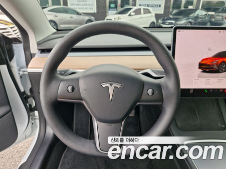 Tesla Model 3 2022, фото 12
