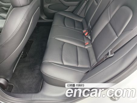Tesla Model 3 2022, фото 18