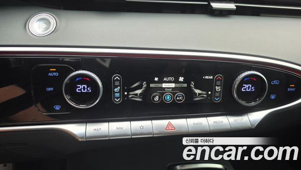 Genesis GV70 2021, фото 14