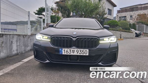 BMW 5 Series 2023, фото 3