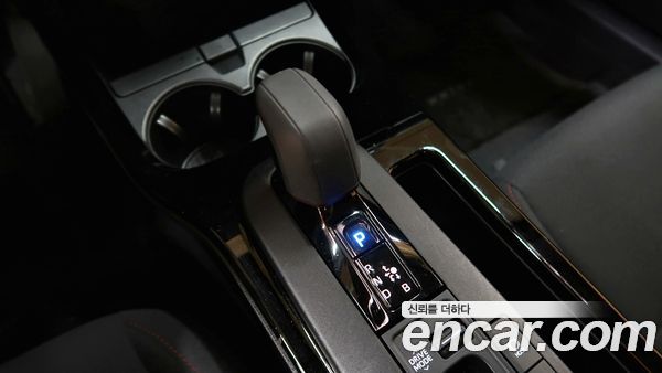 Toyota Prius 2024, фото 7