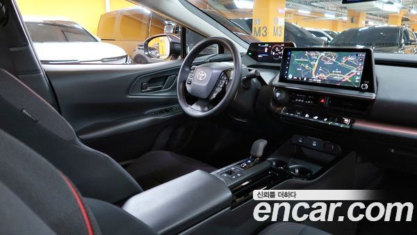 Toyota Prius 2024, фото 18