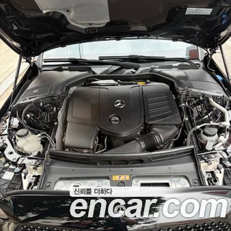 Mercedes-Benz C-Class 2024, фото 5