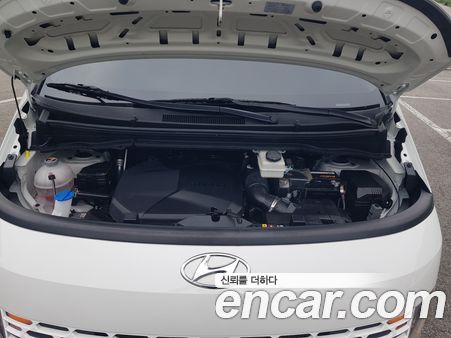 Hyundai Staria 2025, фото 9