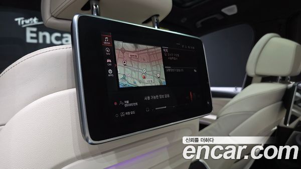 BMW X7 2021, фото 30