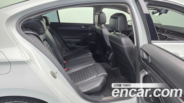 Volkswagen Passat 2021, фото 18