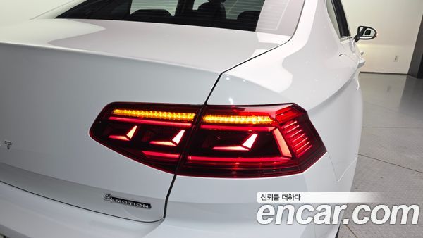 Volkswagen Passat 2021, фото 9