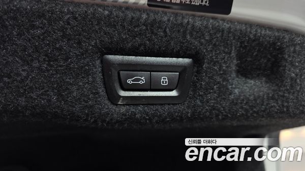 BMW 5 Series 2025, фото 26