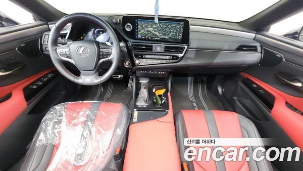 Lexus ES 2023, фото 10