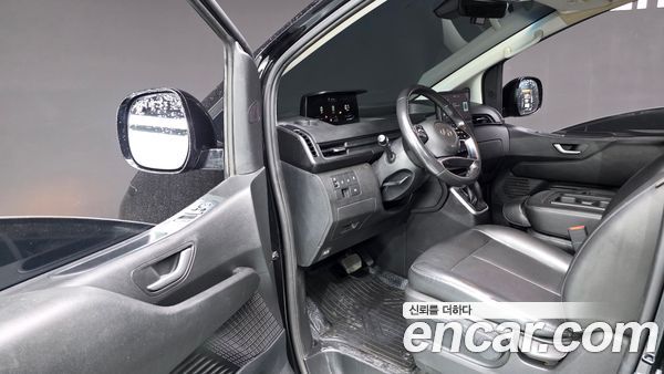 Hyundai Staria 2022, фото 10