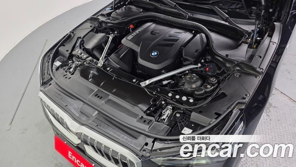 BMW 5 Series 2024, фото 5