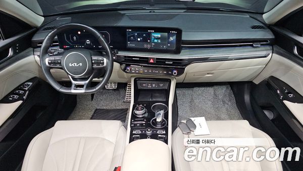 Kia K5 2025, фото 10