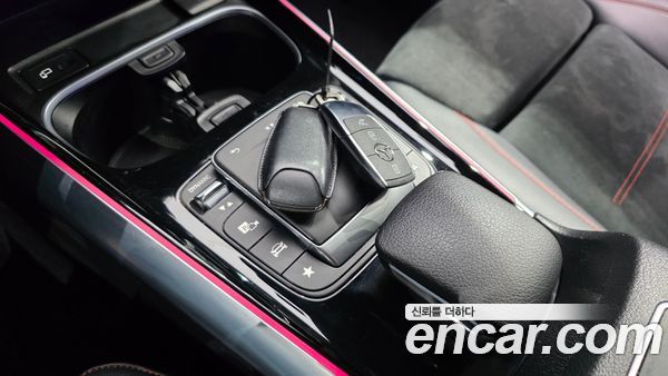 Mercedes-Benz GLA 2023, фото 24
