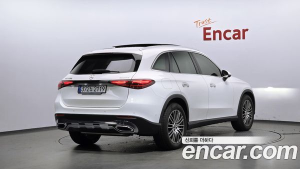 Mercedes-Benz GLC 2026, фото 2