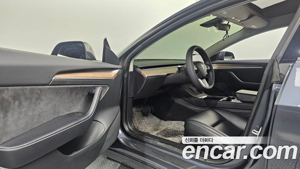 Tesla Model 3 2022, фото 10
