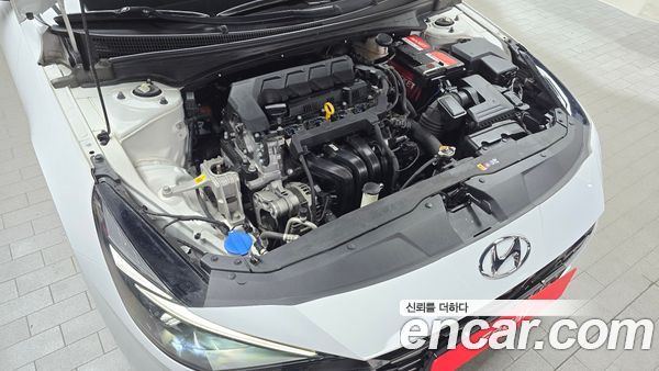 Hyundai Elantra 2021, фото 6