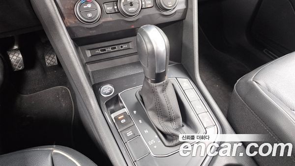 Volkswagen Tiguan 2020, фото 12