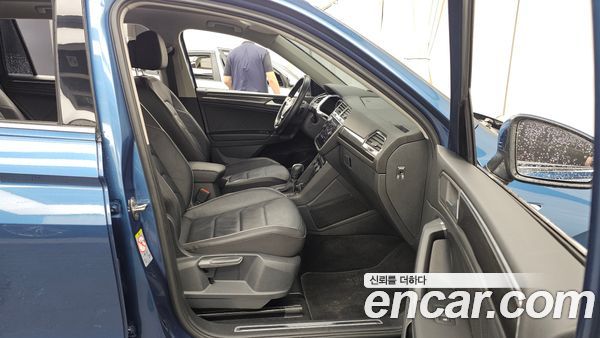 Volkswagen Tiguan 2020, фото 16