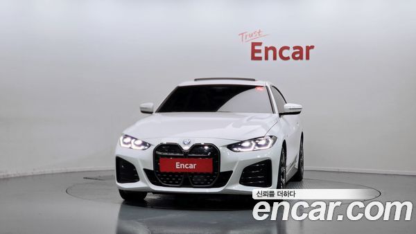 BMW i4 2022, фото 3