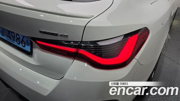 BMW i4 2022, фото 9