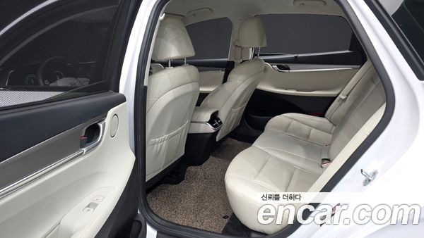 Hyundai Grandeur 2023, фото 11