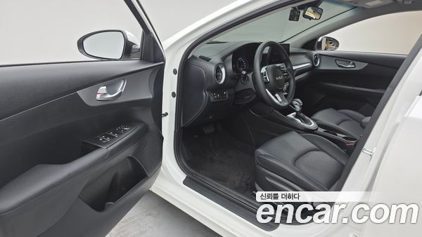 Kia K3 2024, фото 10