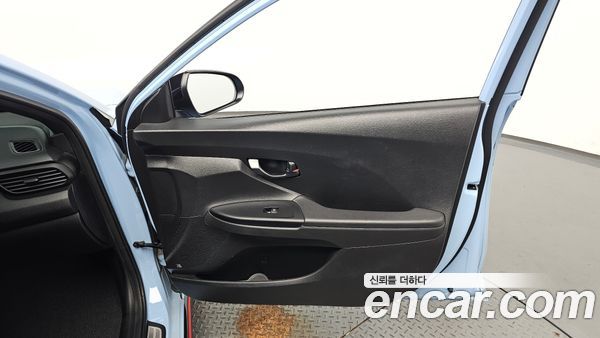 Hyundai Veloster 2020, фото 13