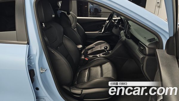 Hyundai Veloster 2020, фото 15