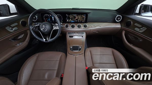 Mercedes-Benz E-Class 2021, фото 10