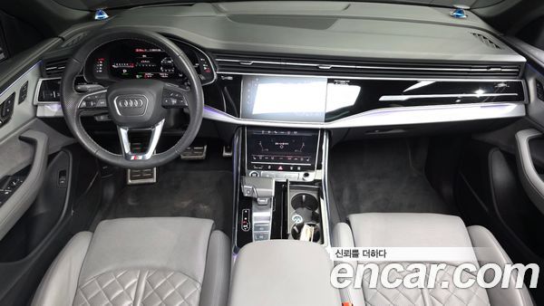 Audi Q8 2023, фото 7