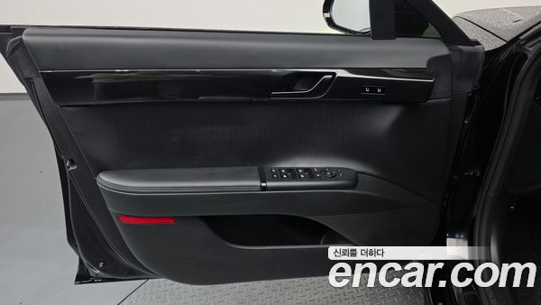 Hyundai Grandeur 2023, фото 14