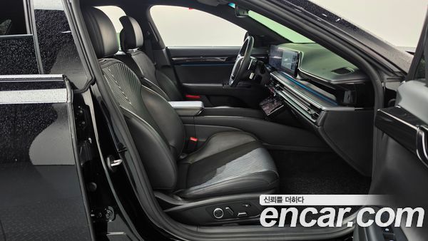 Hyundai Grandeur 2023, фото 16