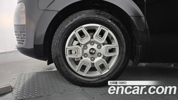 Hyundai Staria 2025, фото 5