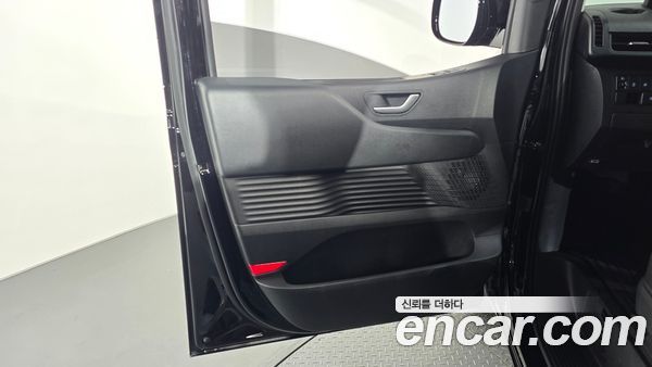 Hyundai Staria 2025, фото 14