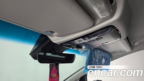 Hyundai Staria 2025, фото 27