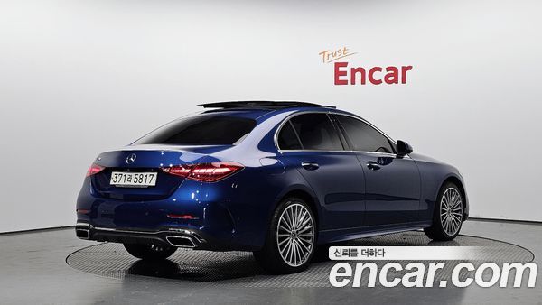 Mercedes-Benz C-Class 2022