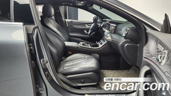 Mercedes-Benz CLS 2020, фото 16