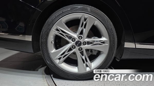 Genesis G90 2022, фото 5