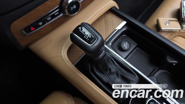 Volvo XC90 2020, фото 11