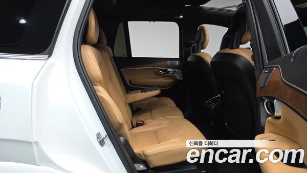 Volvo XC90 2020, фото 16