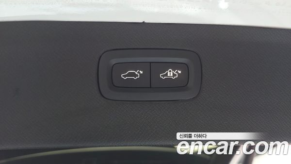 Volvo XC90 2020, фото 33