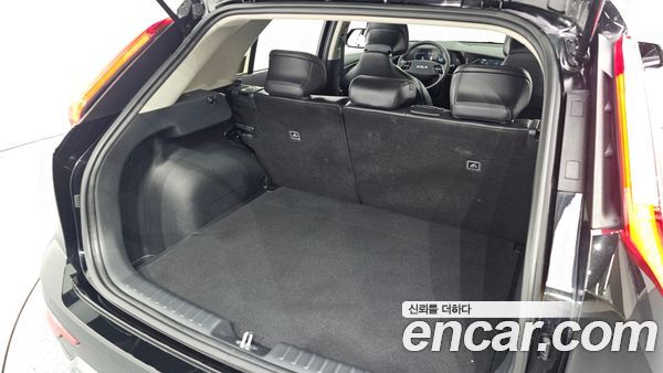 Kia Niro 2023, фото 30