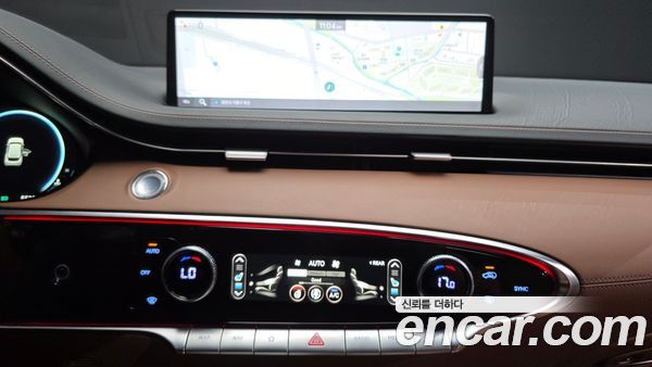 Genesis GV70 2021, фото 15