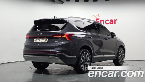 Hyundai Santa Fe 2023, фото 2