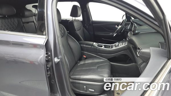 Hyundai Santa Fe 2023, фото 16